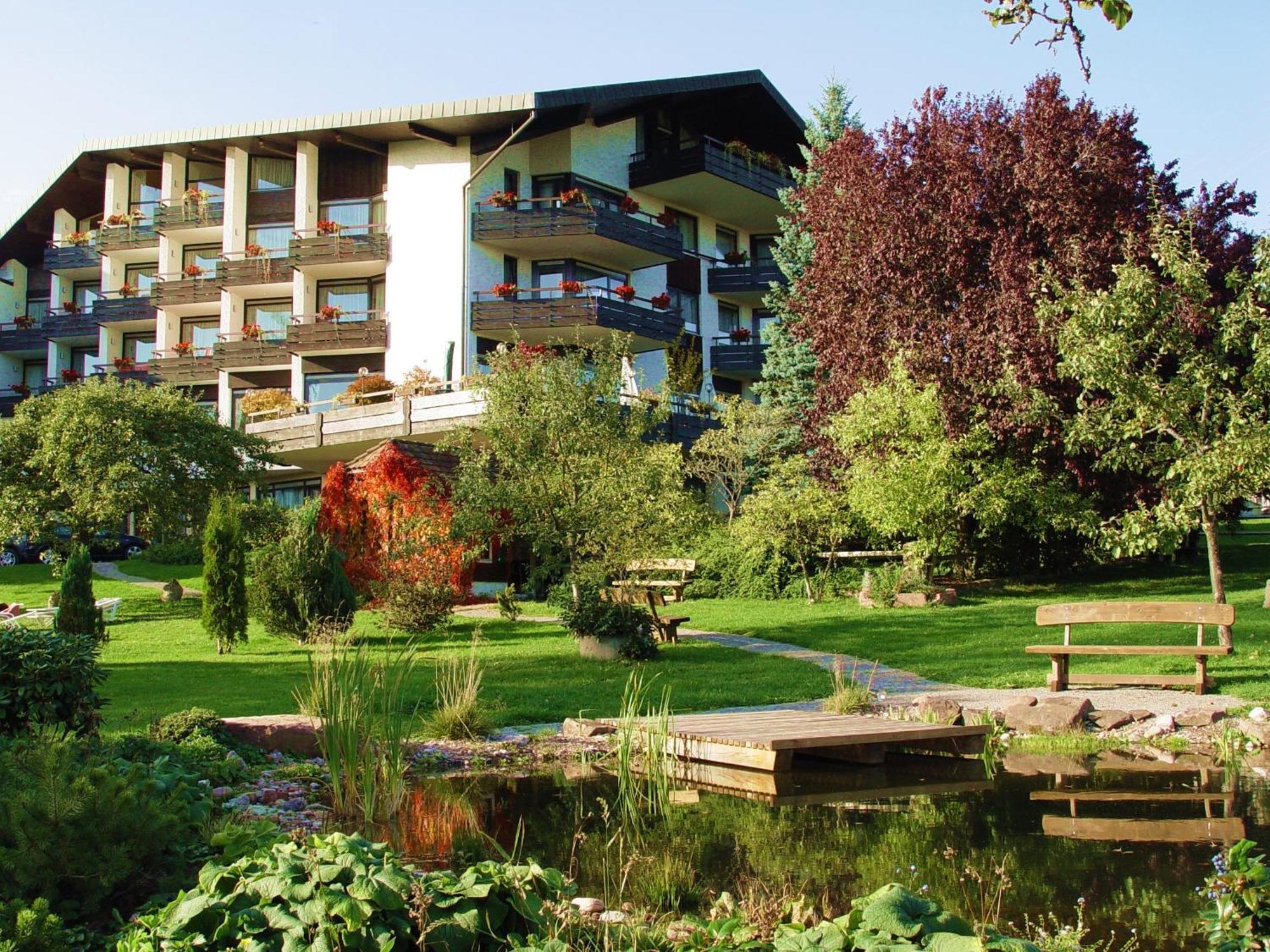 Hotel Schwanen Kaelberbronn Pfalzgrafenweiler Exterior photo